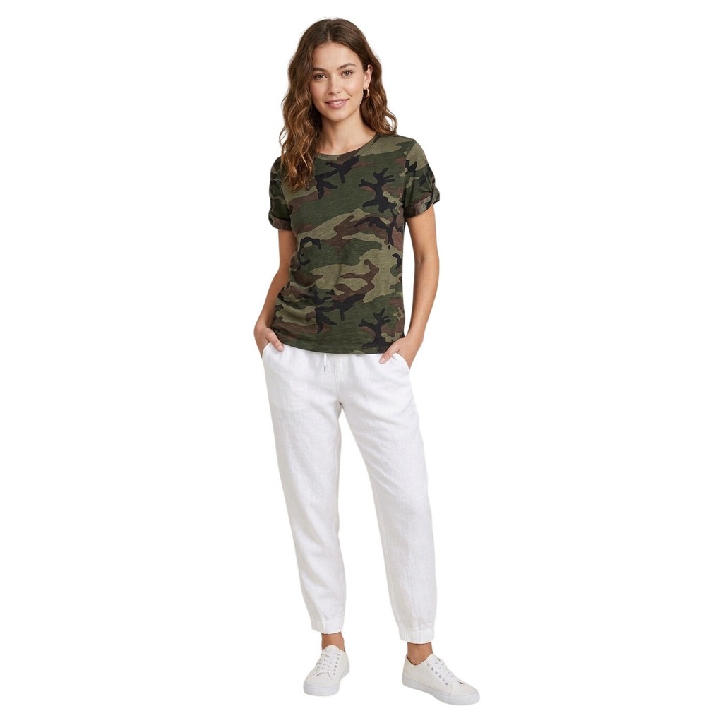 Sanctuary Women's S Camo Print Short Sleeve Top with Twist Sleeve Hem Detail
New
